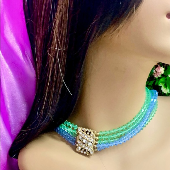 Vintage Blue & Green Glass Faceted Bead Multi-Strand Choker Collar Necklace - Picture 7 of 11
